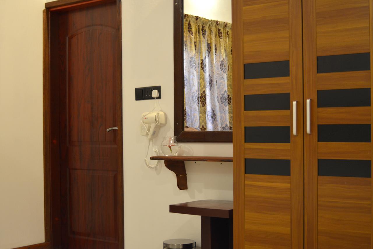 Noomuraka Inn Omadhoo Buitenkant foto