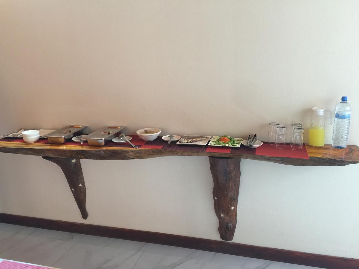 Noomuraka Inn Omadhoo Buitenkant foto